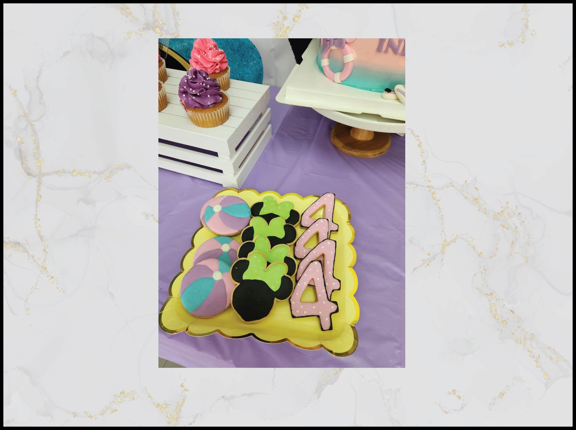 Hand‑Decorated Minnie Mouse Cookies with playful design in Macau