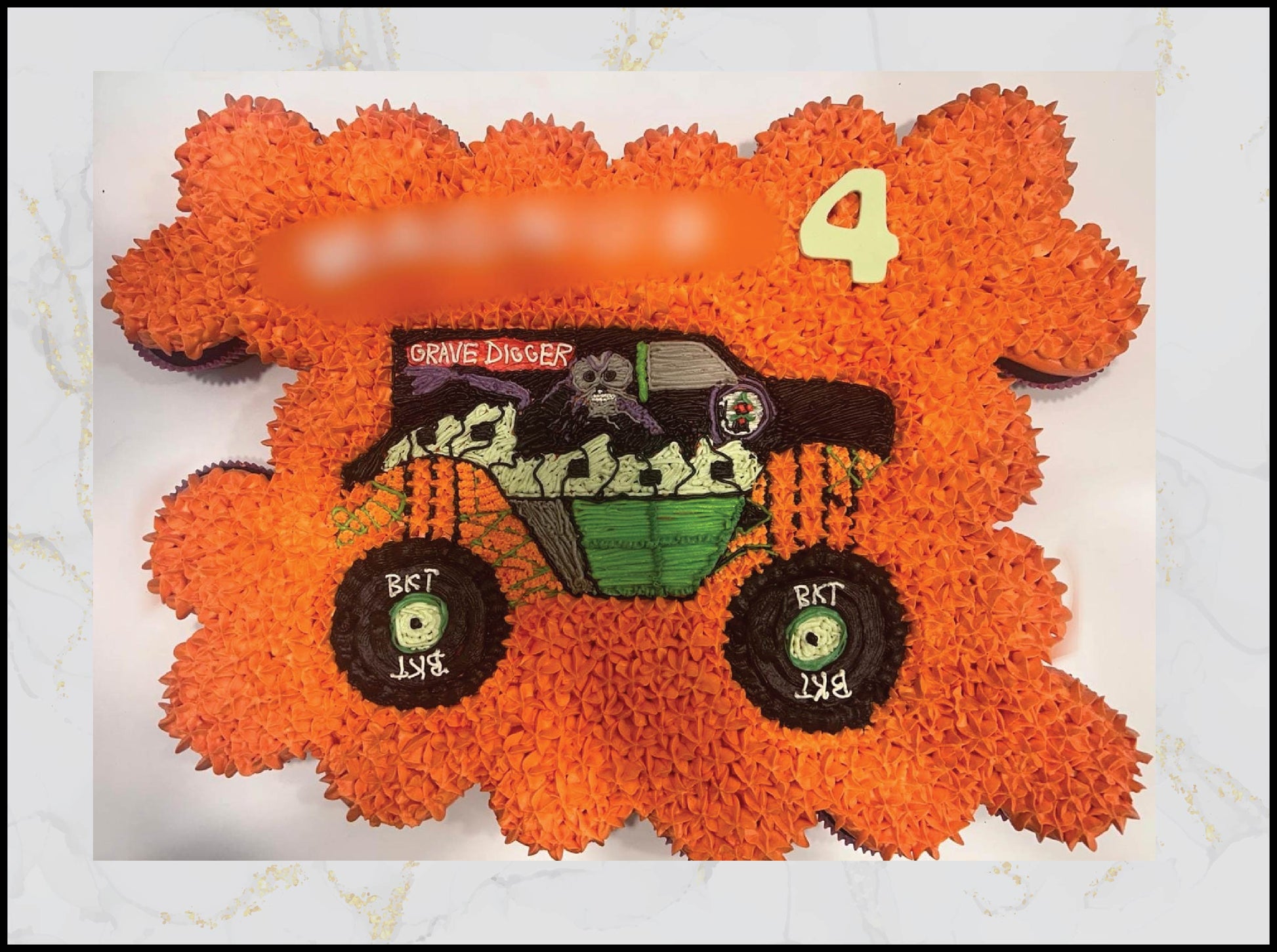 Monster truck pull apart cupcake with bold vehicle design in Macau