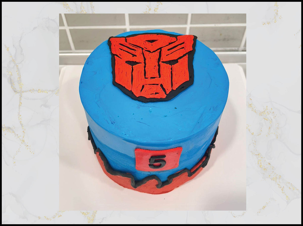 Transformers Birthday Cake with robot action design in Macau