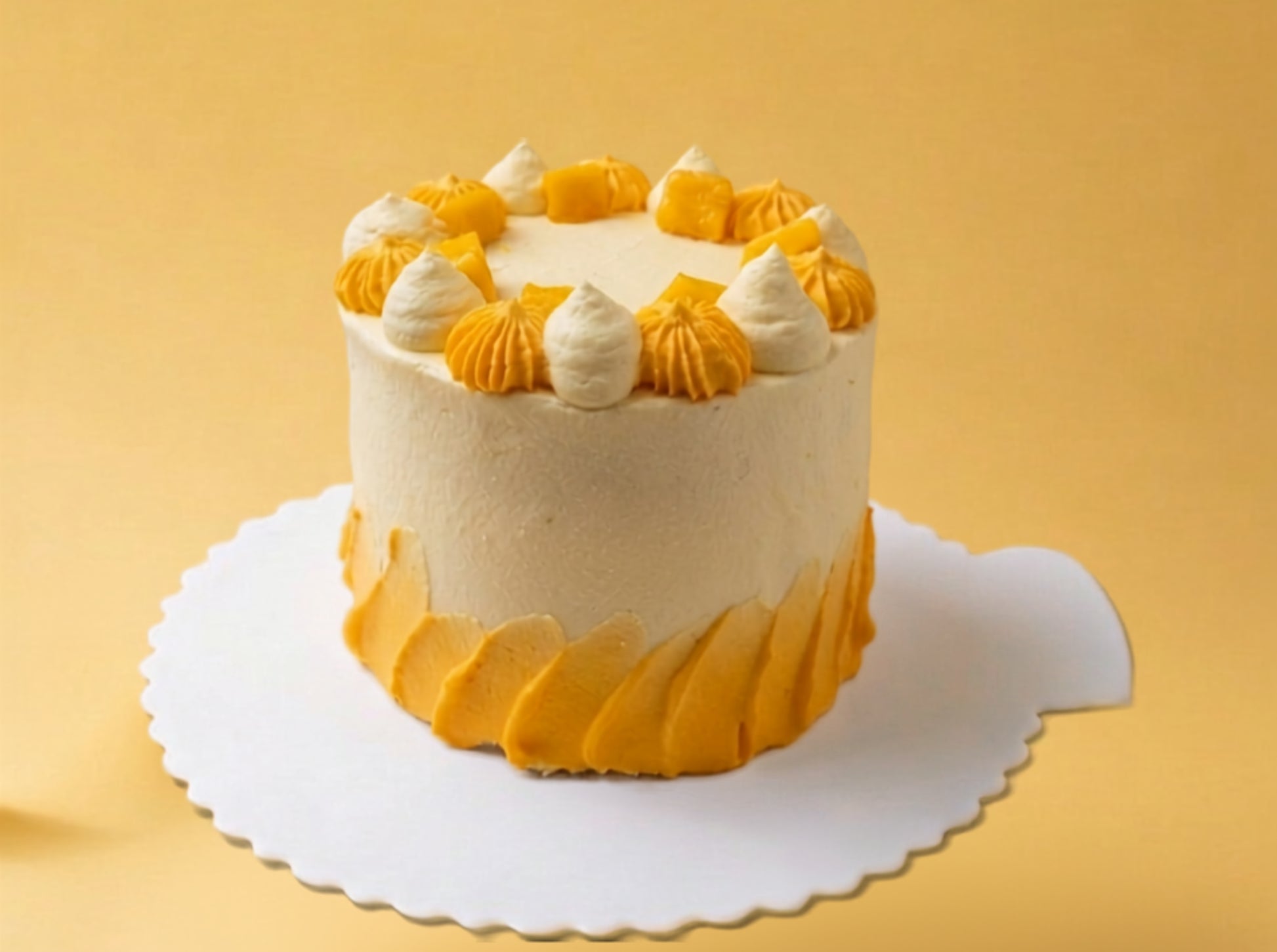Mango Cream Cake 芒果忌廉蛋糕 with elegant design in Macau bakery order